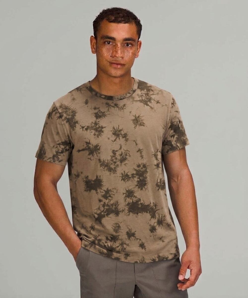 Lululemon Men's The Fundamental T-Shirt in Grey/Green Size XL